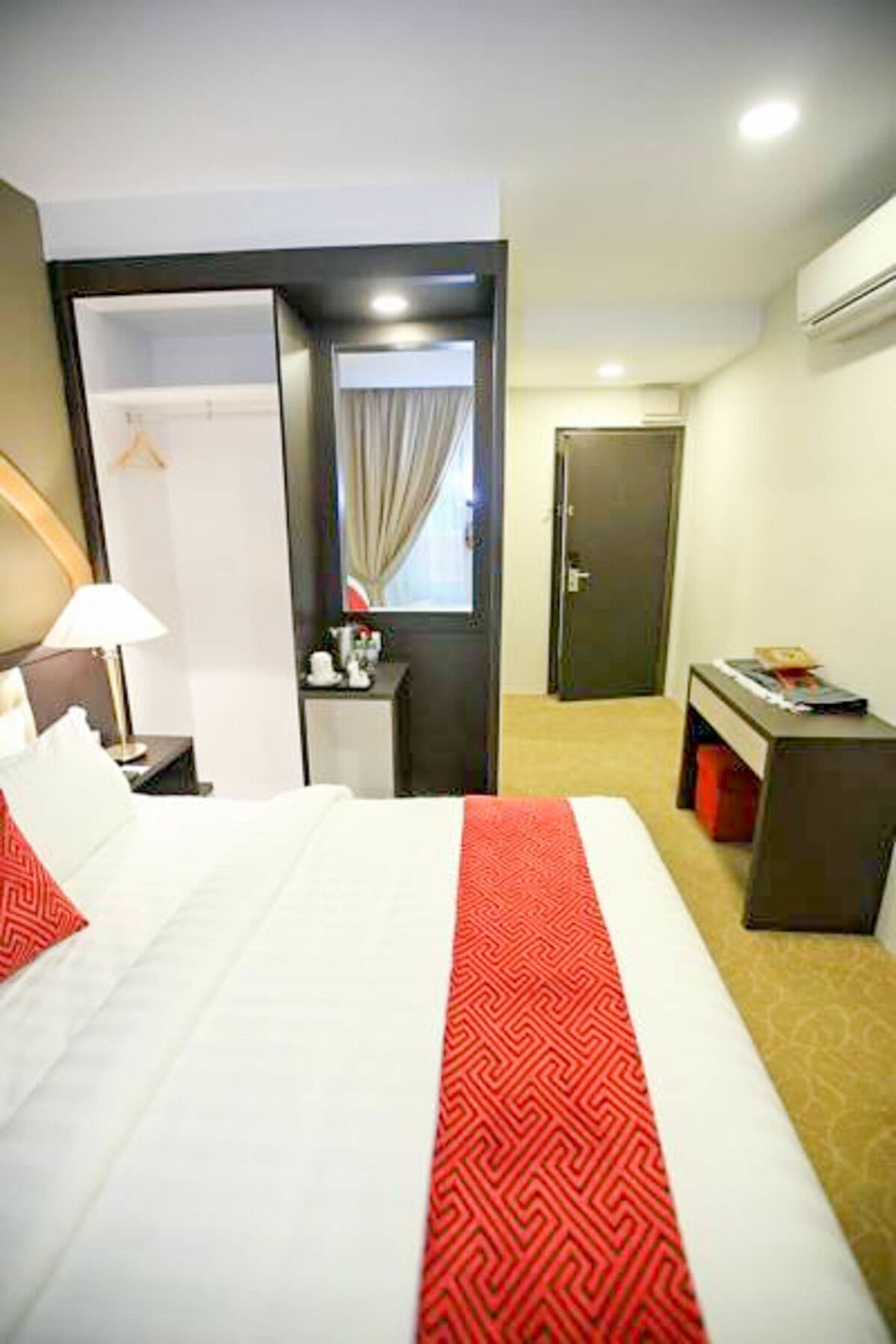 Al Khatiri Hotel Kubang Kerian Kültér fotó